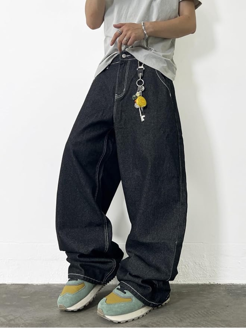 Relaxed Black Wide-Leg Jeans for Men